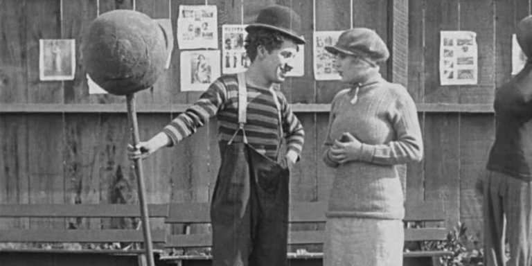 Lire la suite à propos de l’article Charlot sur la route – MARDI 24 MARS – 20H – Ciné-famille – dès 5 ans – Tarif unique : 4€